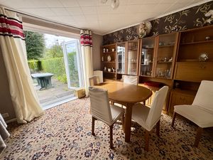 Dining Area- click for photo gallery